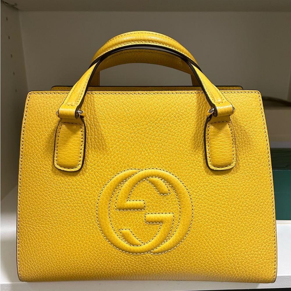 GUCCI 🌼 soho leather handbag